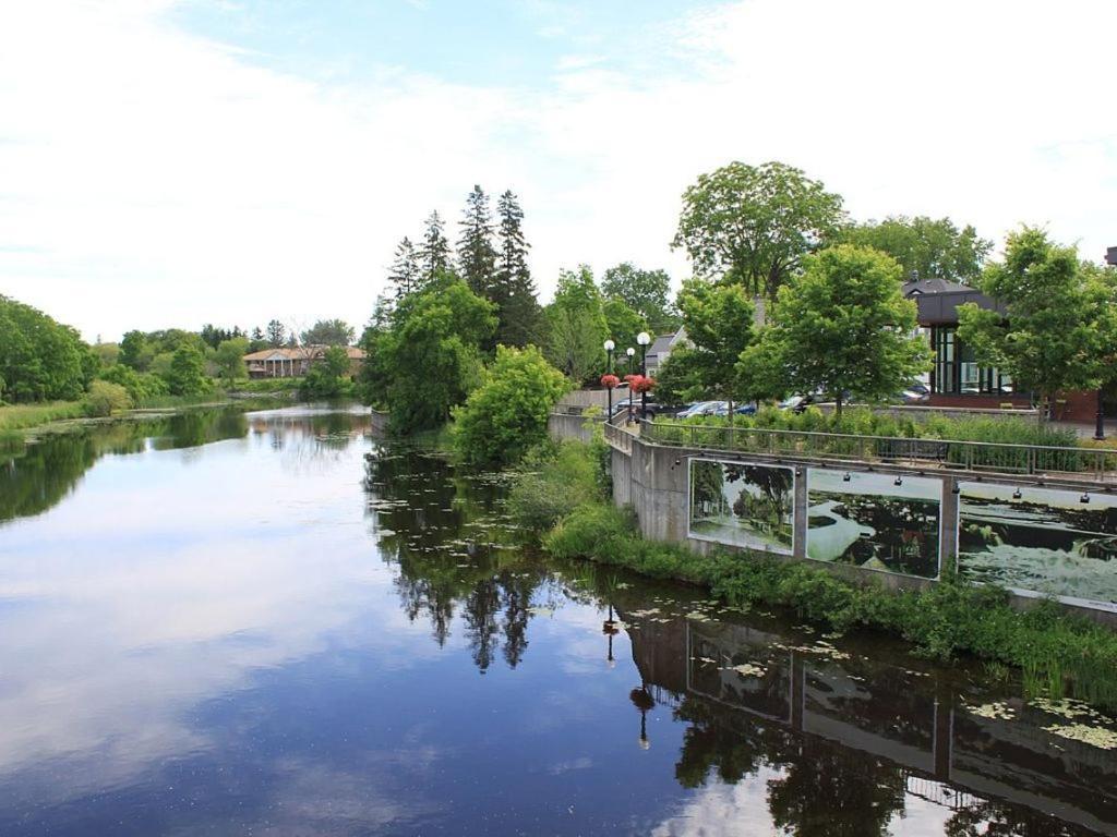 Kemptville Suites Zewnętrze zdjęcie